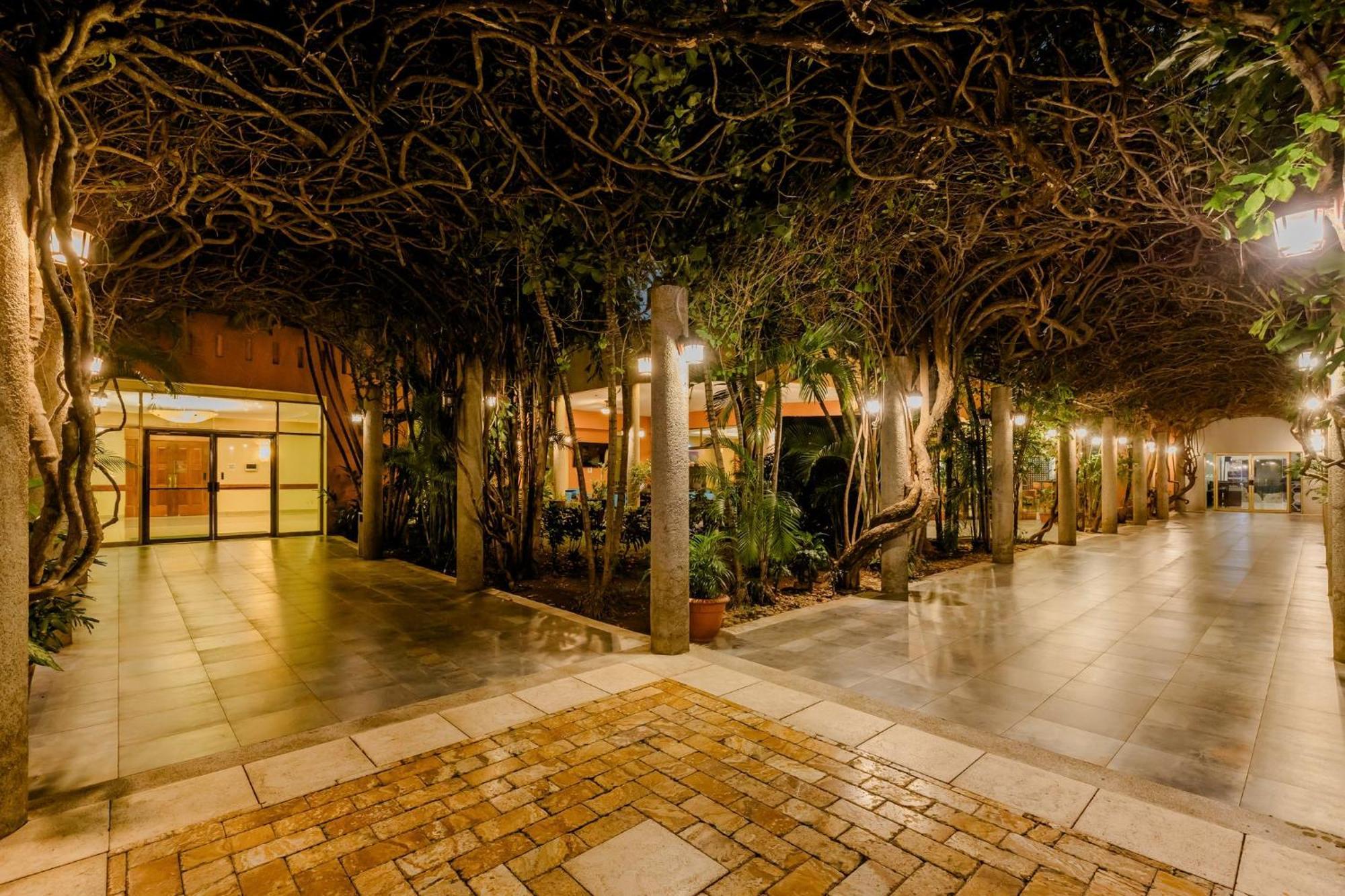 Holiday Inn Convention Center By Ihg Managua Eksteriør bilde